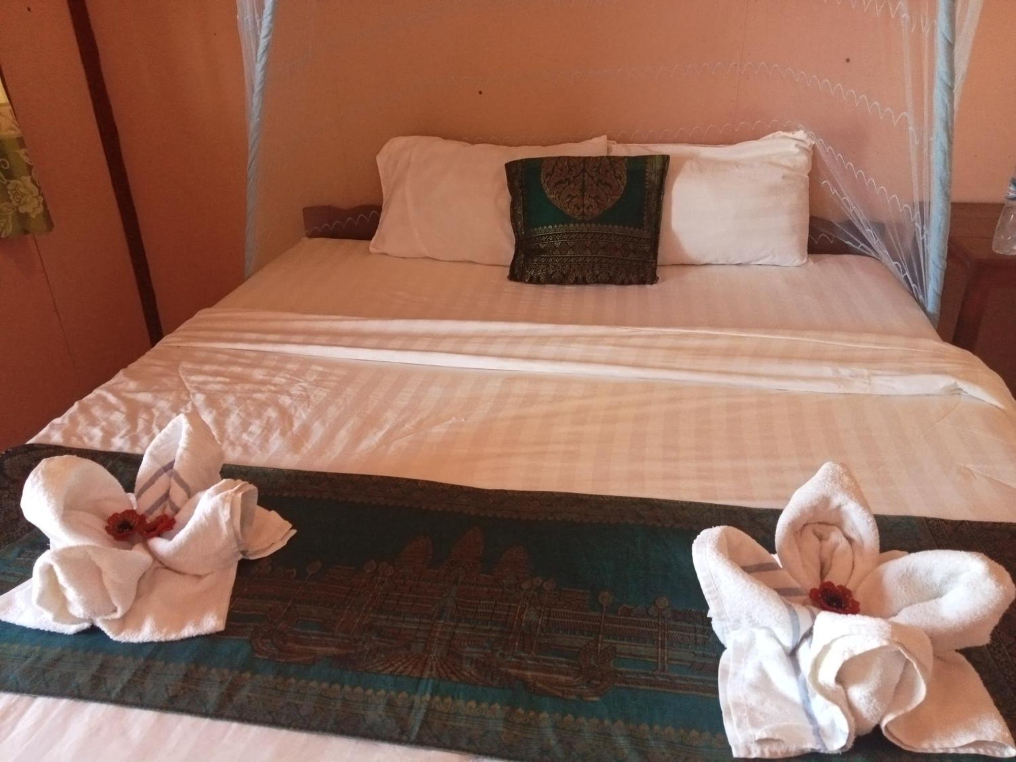 Champa 2 Guesthouse Ban Dondét Extérieur photo